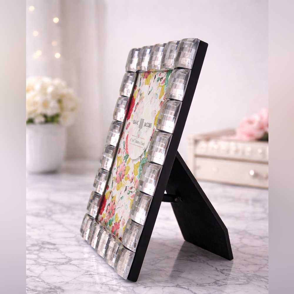 Silver Decorative Photo Frame - Picture 2 of 2